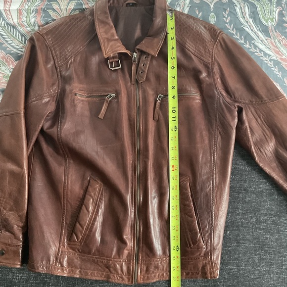 Leather Jacket - Picture 8 of 9